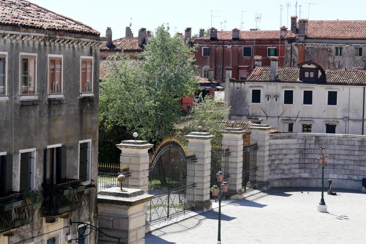 Ca' Scarpa Biennale Apartment Venedig